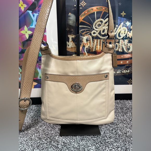 Coach Tan Crossbody Bag with Adjustable Strap - Picture 9 of 13